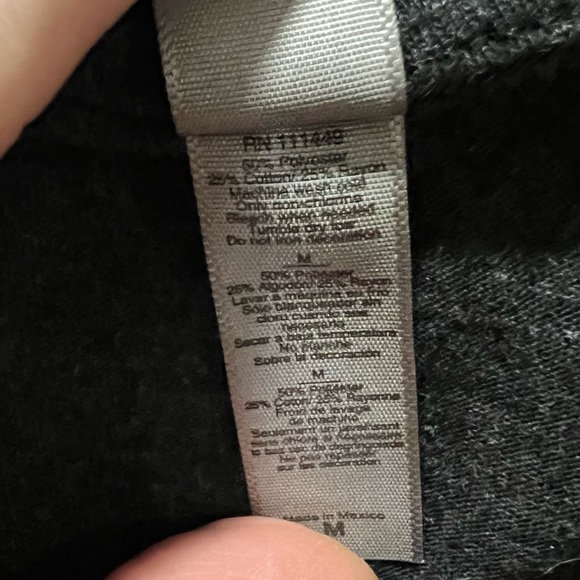 ModCloth Tribal Wolf Graphic Tee Womens Medium - Picture 5 of 5